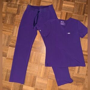 Digital grape Figs Scrub Set